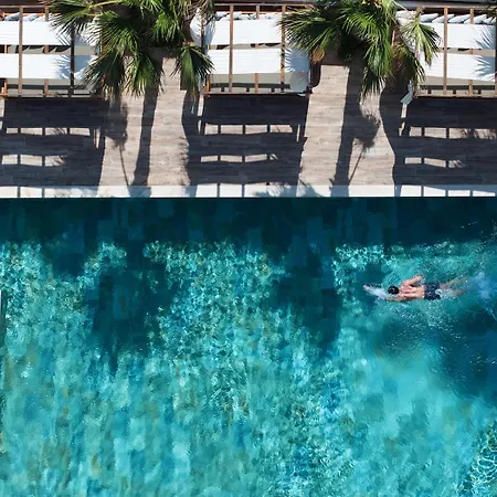 酒店 兰戈设计酒店及水疗中心 - 仅限成人入住 5*